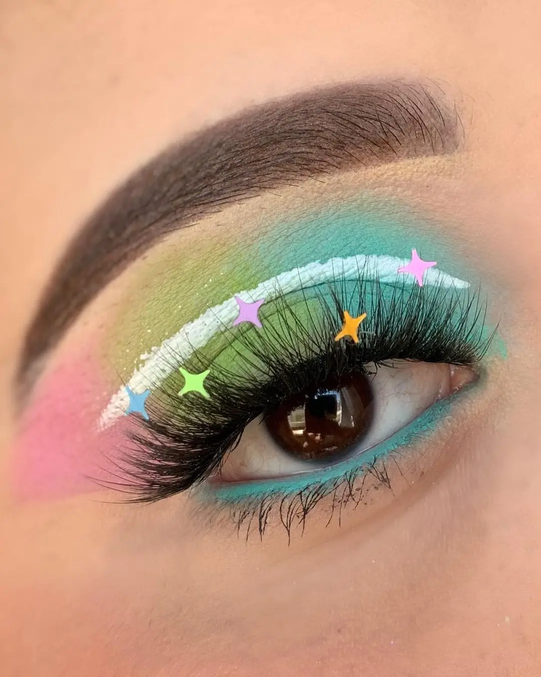 false lashes